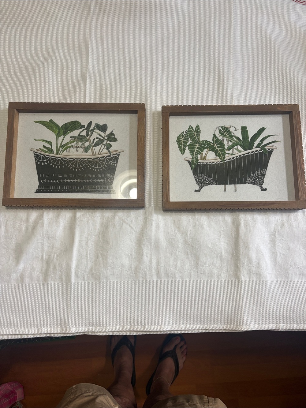 Set of 2 bathroom prints